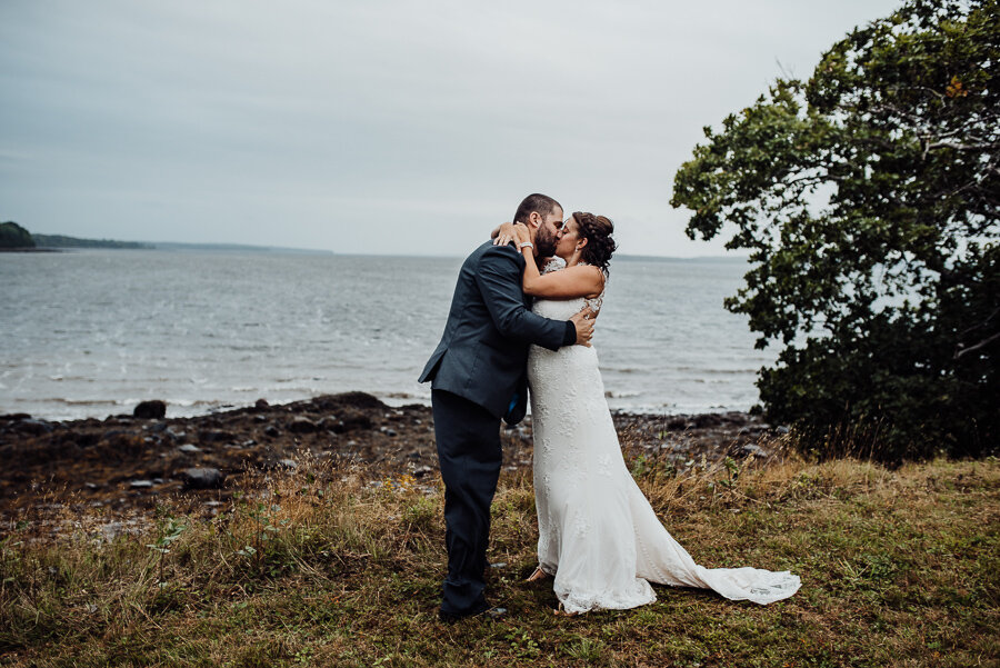 Verona Island Maine Wedding Breezy Photography-83.jpg