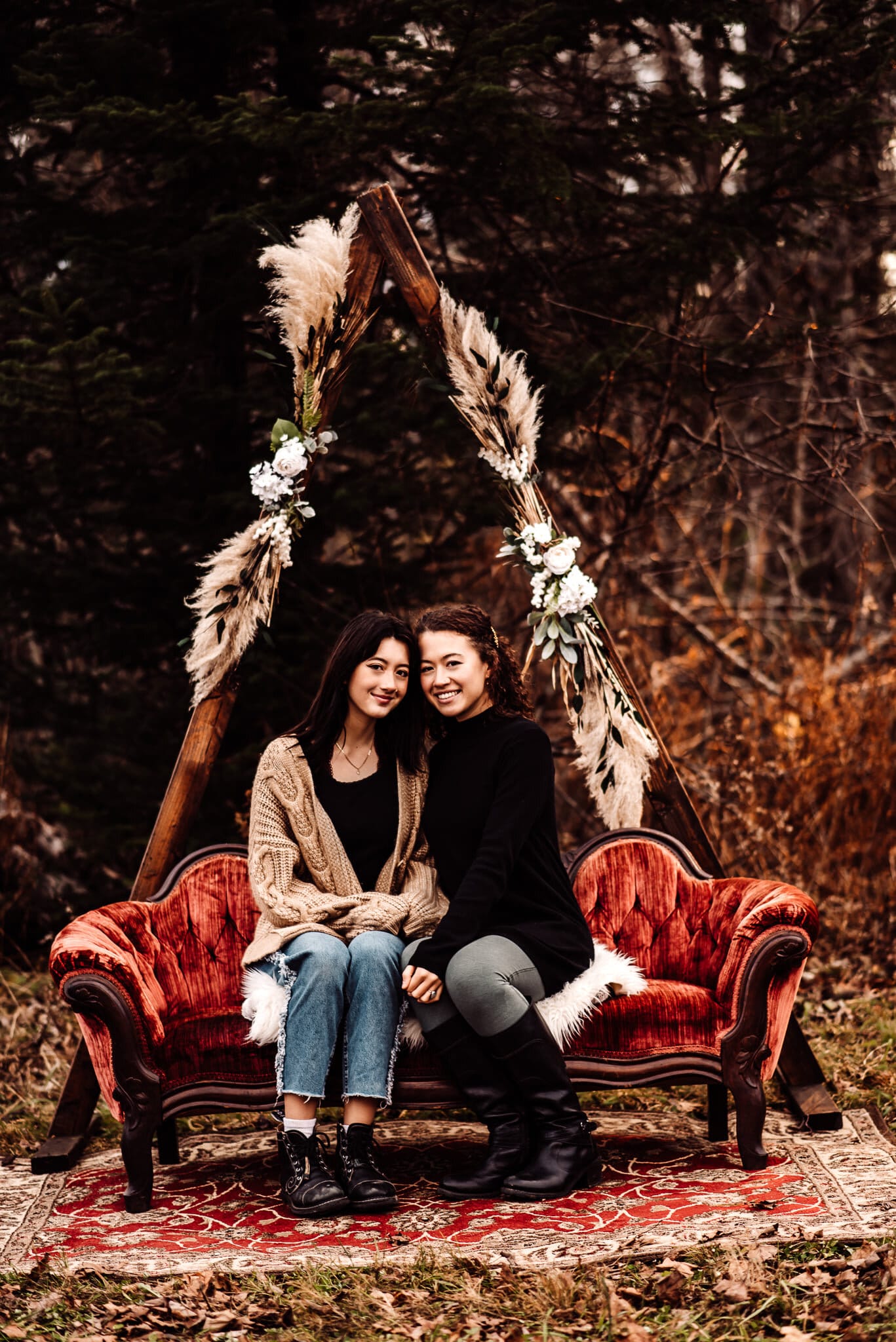 Maine wedding photography elopement bar harbor Acadia national park Christmas winter harvest mini wood triangle arch red velvet sofa