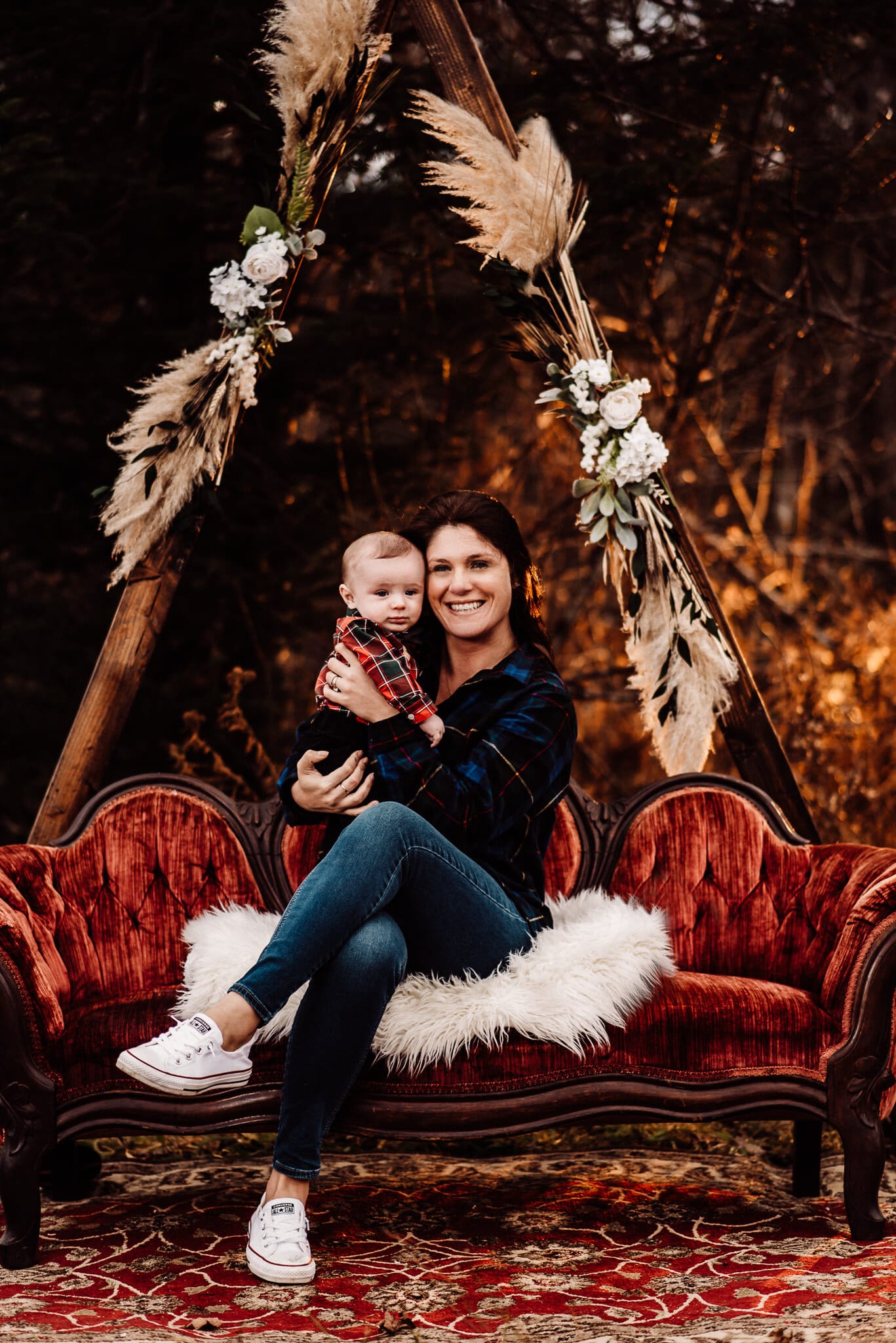 Maine wedding photography elopement bar harbor Acadia national park Christmas winter harvest mini wood triangle arch red velvet sofa