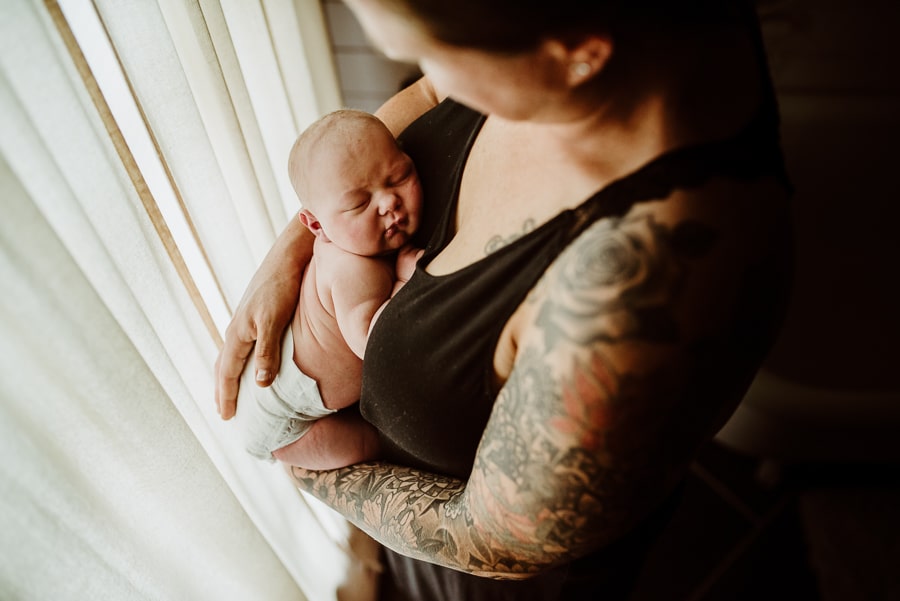 Birth Baby Storytelling Photography Mayo Regional Hospital Fresh 48 Newborn flower bath siblings Maine